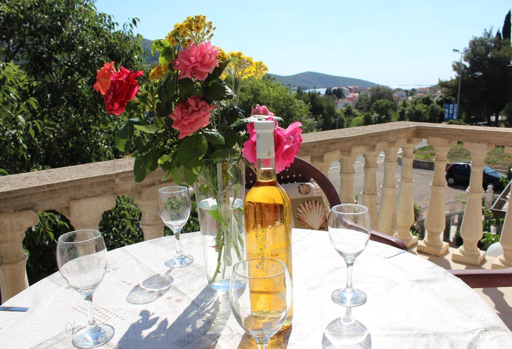 Apartments Stari Sibenik Grebaštica Стая снимка